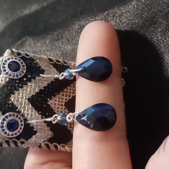 Claire's Blue crystal stud and drop crystal earrings. - Picture 5 of 5